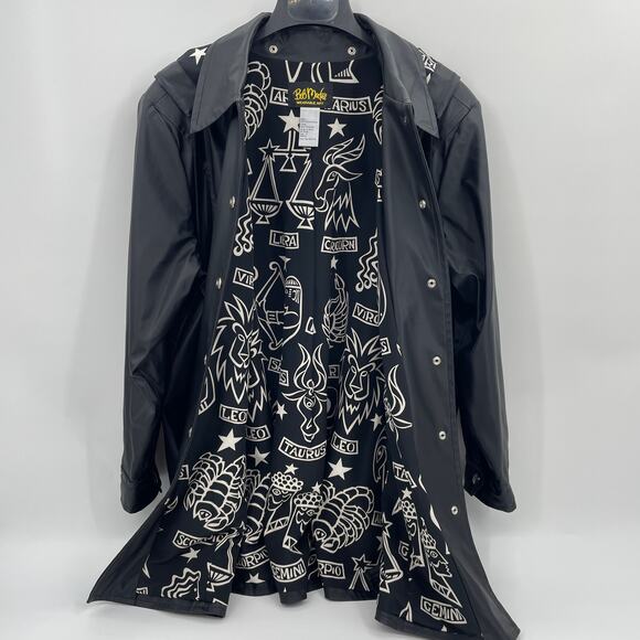 BOB MACKIE Rain Coat Womens Size 1X Black Zodiac Hood Snap Closure Goth Jacket - Picture 3 of 8